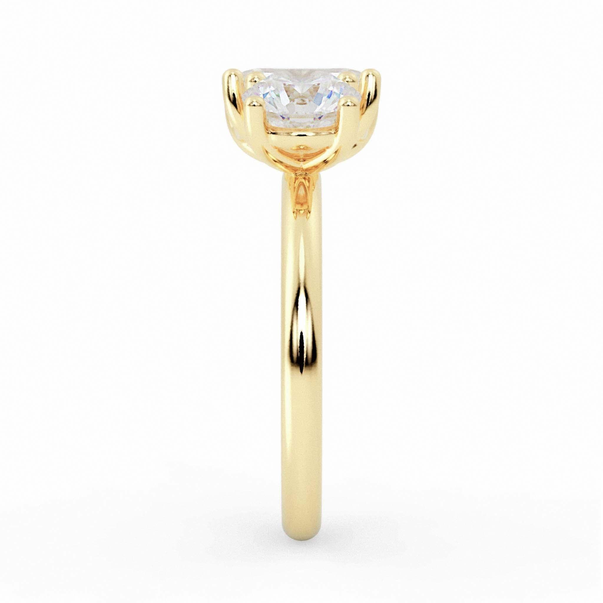 EFStudios Toi Et Moi Diamond Ring | Emerald Diamond & Round Diamond | Prong Setting