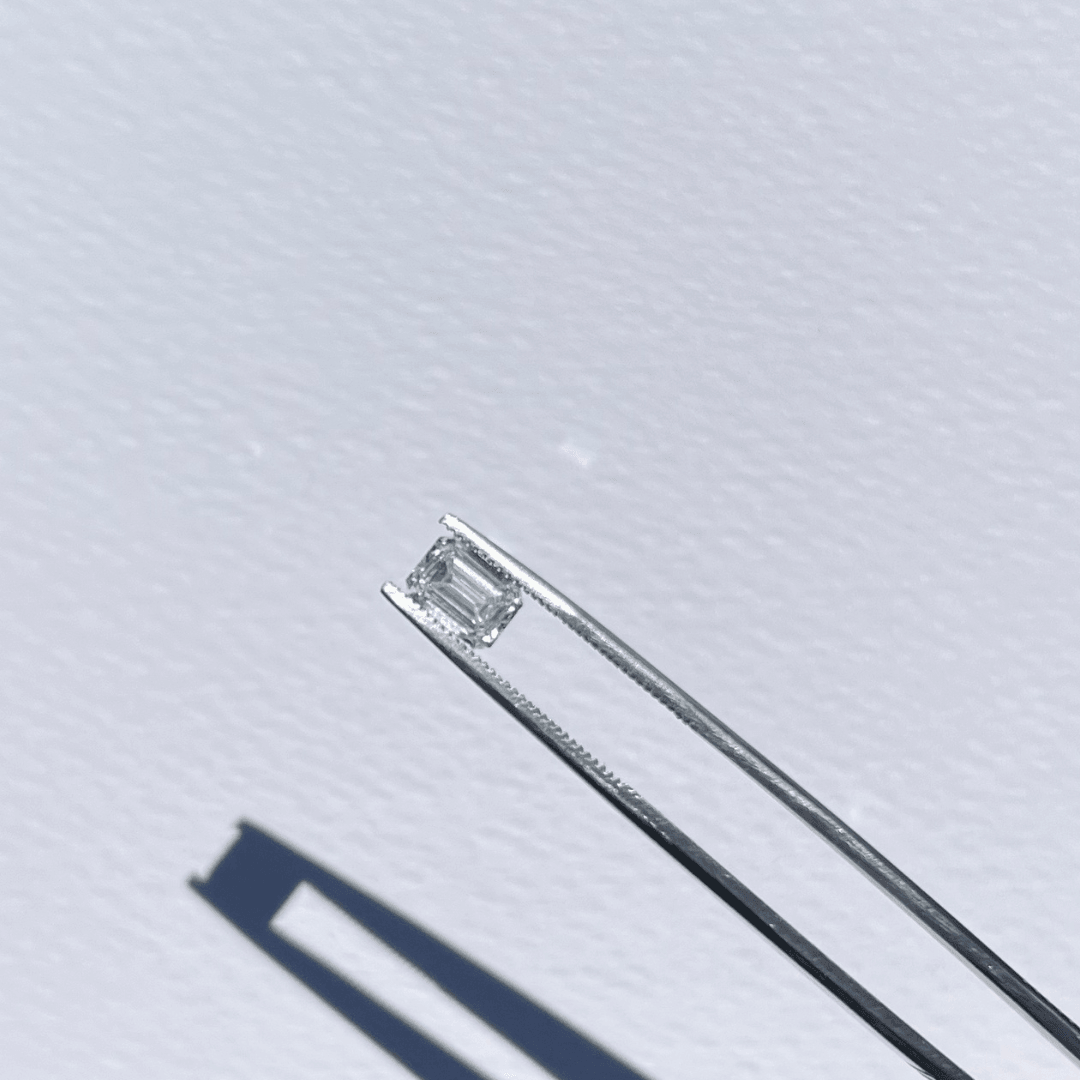 Crafting Elegance: Emily's Contemporary Jewellery Designs at EF Studios
