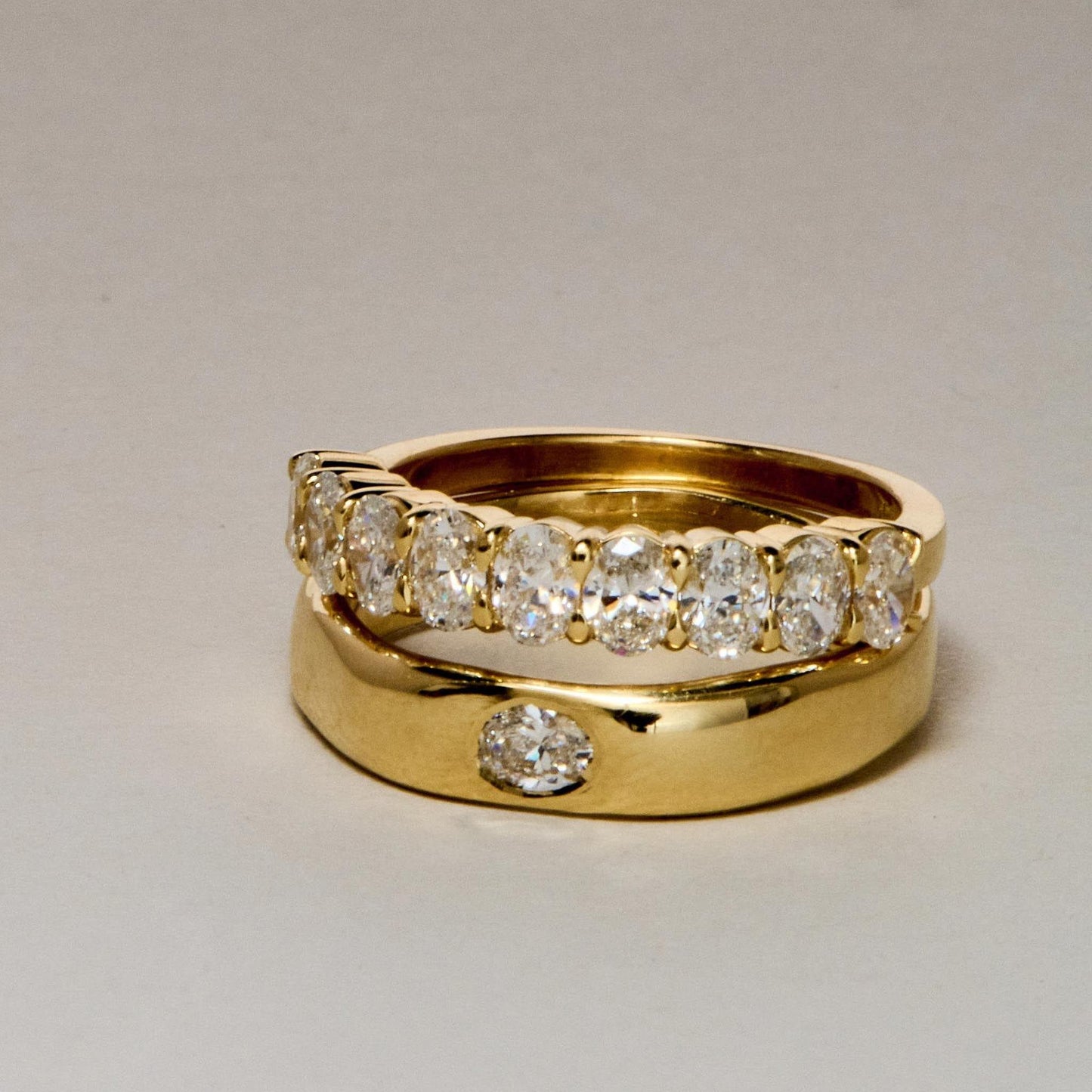 EFStudios ring Oval Diamond Organic Flat Band