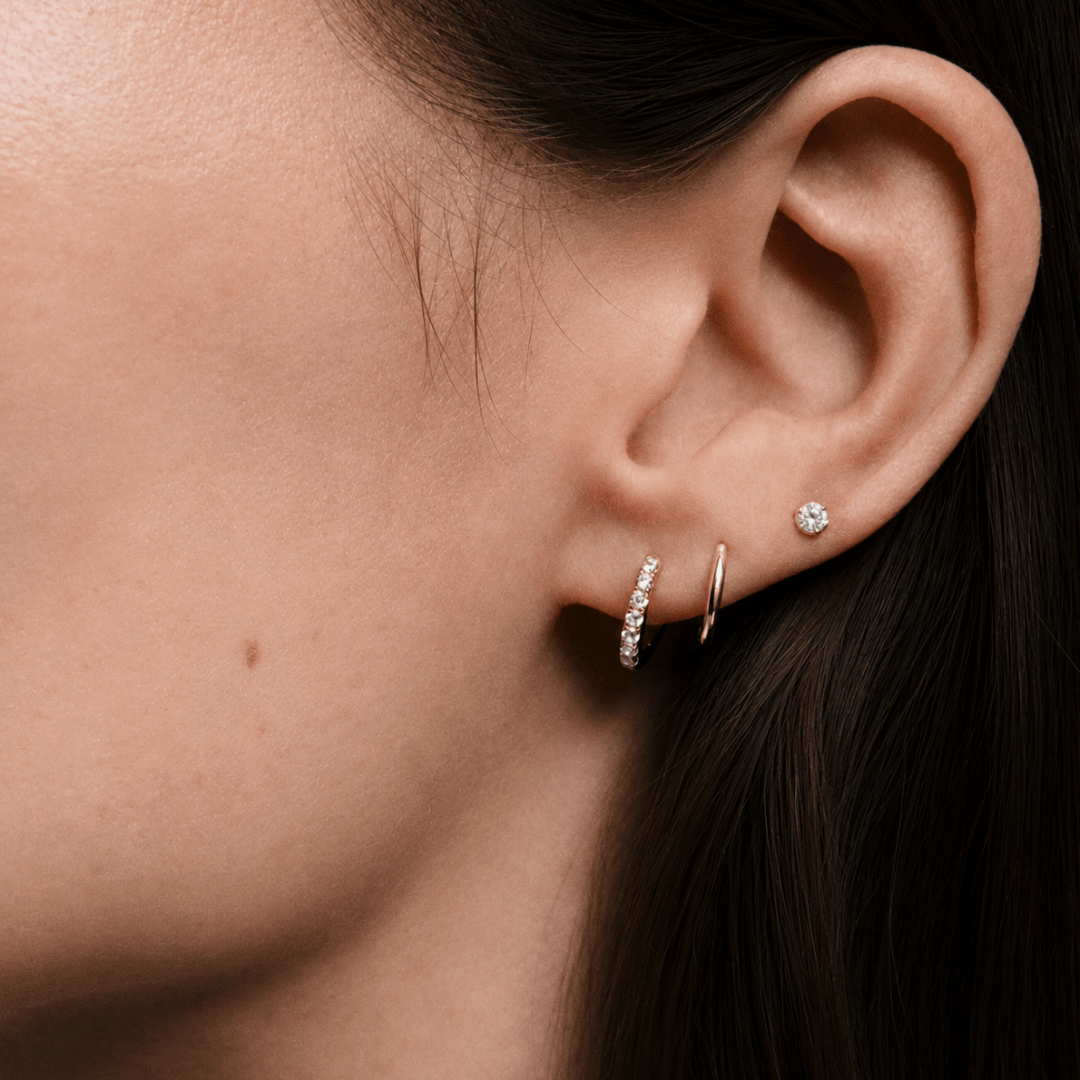 EFStudios Round Diamond Stud Earrings