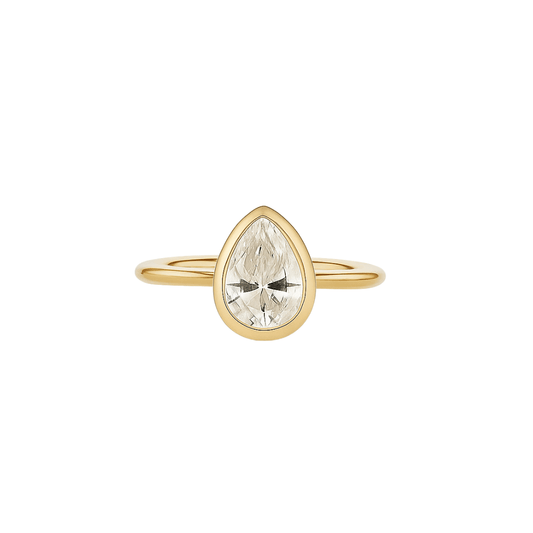 EFStudios The Kiera Diamond Ring - Pear Bezel